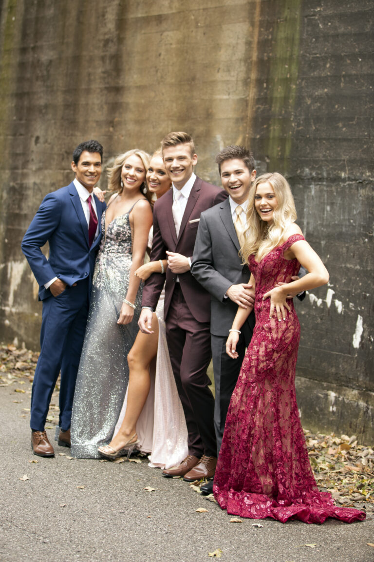 Prom_Group_IMG_5190